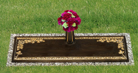 Pic, Bronze Plaque02